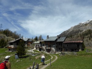 Arriving at La Combaz hamlet