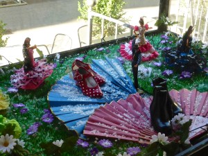 Underneath the arches: display cabinets advertise all sorts of items or services, including tango classes