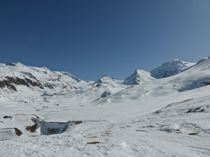 On the other side of the Clou, down from the old dam