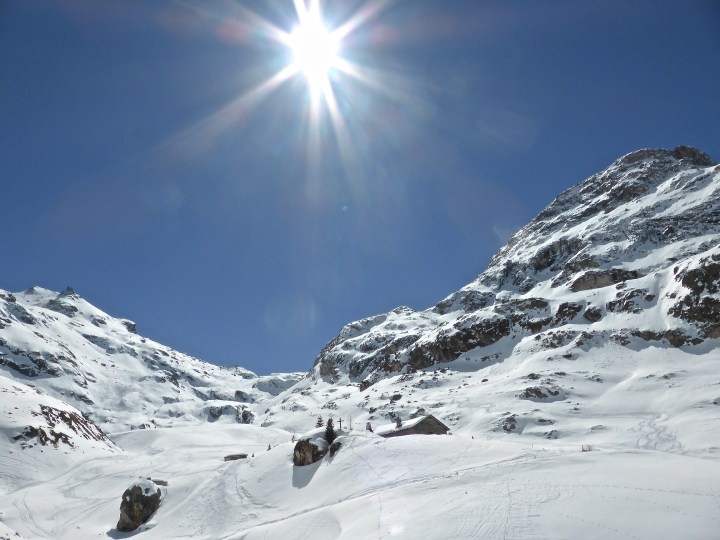 Returning from Cugnai: ferme de l'Arcelle