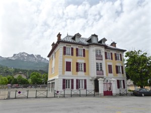 Villa Anita, now the honorary Mexican consulate