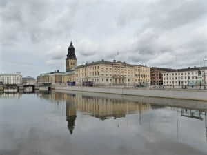 Göteborg's canal, with the Kristina church reflecting on the water
