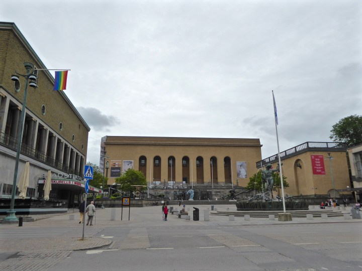 Göteborg's stripped neo-classical art museum