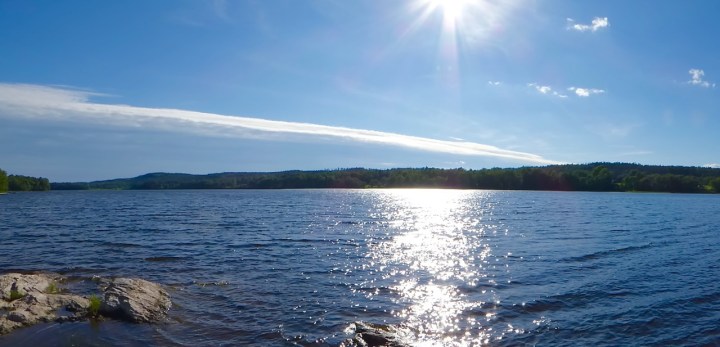 Mellerud: afternoon sun over the lake
