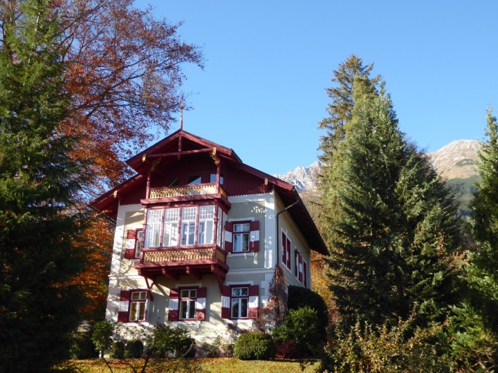 Traditional chalet in Hungerburg