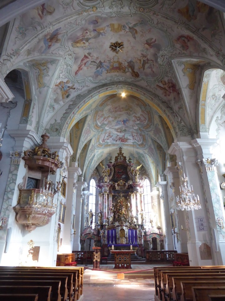 Interior of the church in Maria Alm